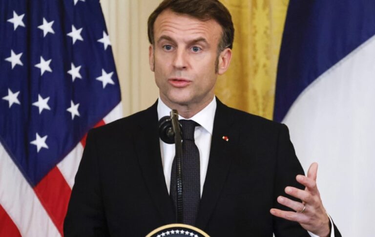 Ukrainë/ Macron: Nuk i takon Rusisë të vendosë për këtë çështje