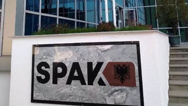 Operacioni i SPAK në Tiranë, në arrest shtëpie avokati Bardh Koçi
