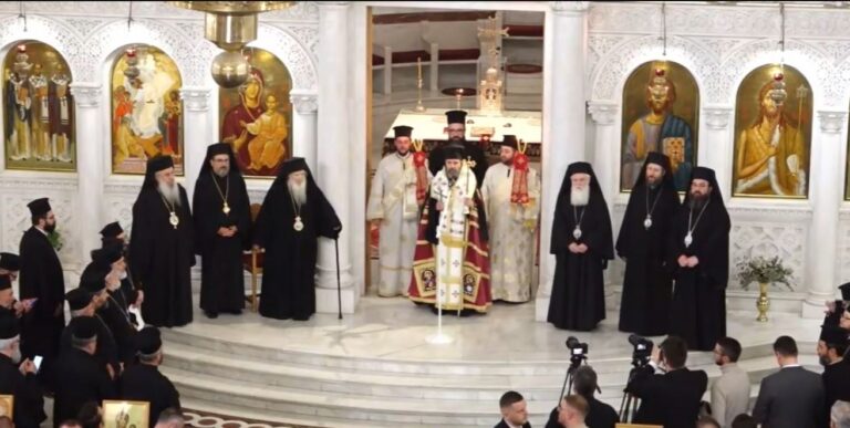 Joan Pelushi zgjidhet kryepeshkopi i ri i Kishës Ortodokse Autoqefale