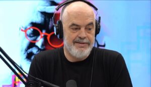 Rama batuta me të rinjtë e FRPD-së: Është ndeshja kthimit, pasi më ftuan të hedh valle në gojë të ujkut