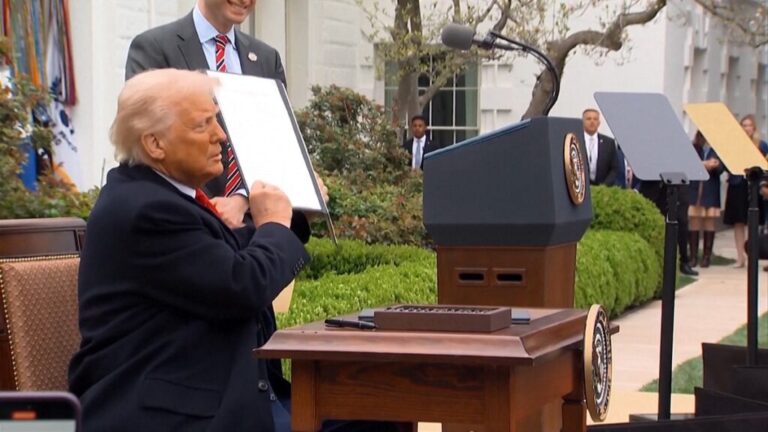 BE pezullon për 90 ditë tarifat për mallrat amerikane