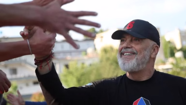 “Të bashkuar për Shqipërinë në BE”/ Rama: Vetëm 9 ditë për takimin me historinë "Të bashkuar për Shqipërinë në BE"/ Rama: Vetëm 9 ditë për takimin me historinë