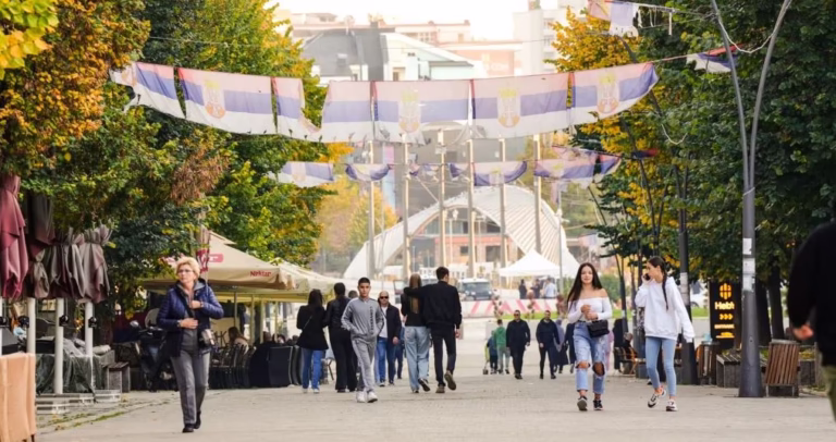 Çfarë shkaktoi reagime të shumta për incidentin në Mitrovicën e Veriut?
