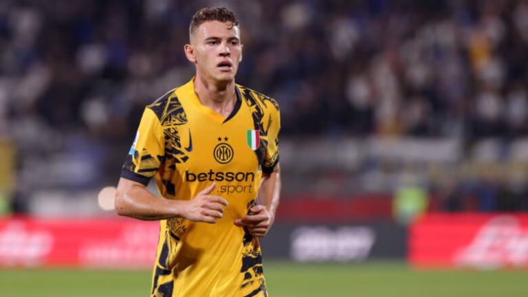 Sapo u fut në lojë, ja si Asllani tentoi golin olimpik në finalen e Championsit (VIDEO)