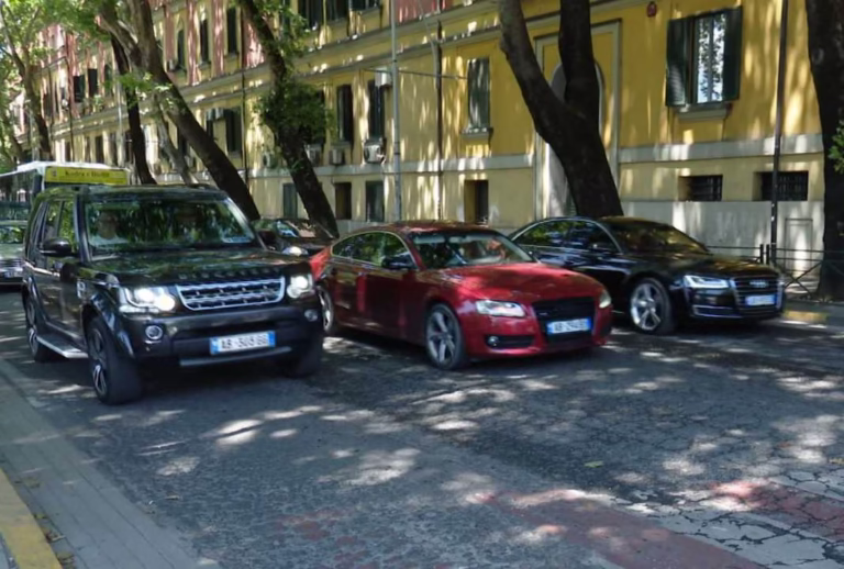 Tatimet do analizojnë borxhet tatimore mbi 1,000 lekë, rrezikohet sekuestrimi i makinës