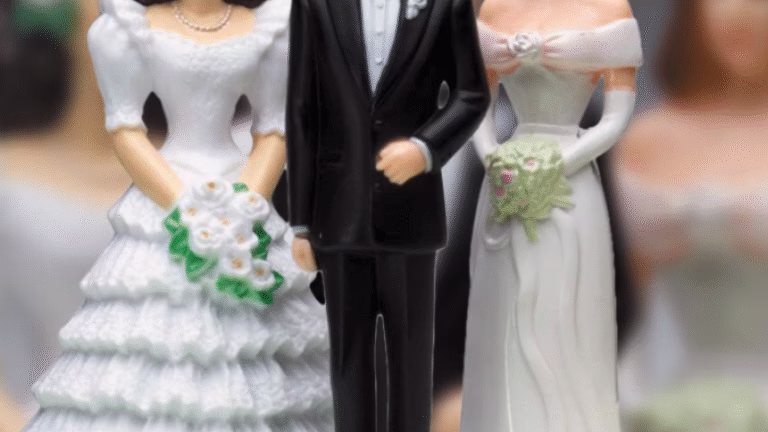 Ligji i ri kundër bigamisë: Gjoba dhe burg deri në 4 vjet për martesë të dyfishtë