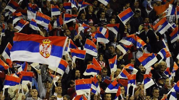 FIFA ndëshkon Serbinë para ndeshjes me Anglinë, rrezikon të luajë pa tifozë kundër Shqipërisë