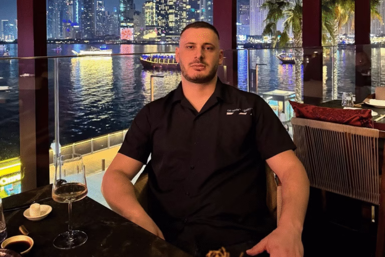 Basti 10 mijë euro për fitoren e Kombëtarese çon pas hekurave Dijonis Bibën? Basti 10 mijë euro për fitoren e Kombëtarese çon pas hekurave Dijonis Bibën?