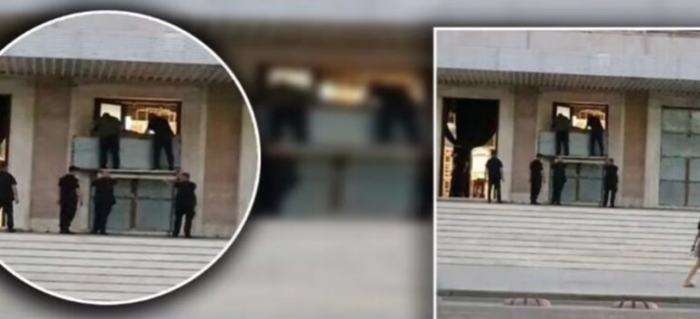 Kryeministria “mbrohet” për protestën e PD-së, vendosen barriera metalike para godinës