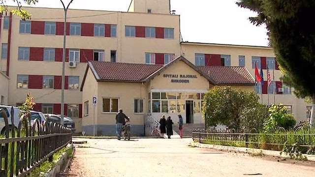 E rëndë/ 16-vjeçarja në Shkodër humb jetën, dyshohet për… E rëndë ! 16-vjeçarja në Shkodër humb jetën/ Dyshohet për...