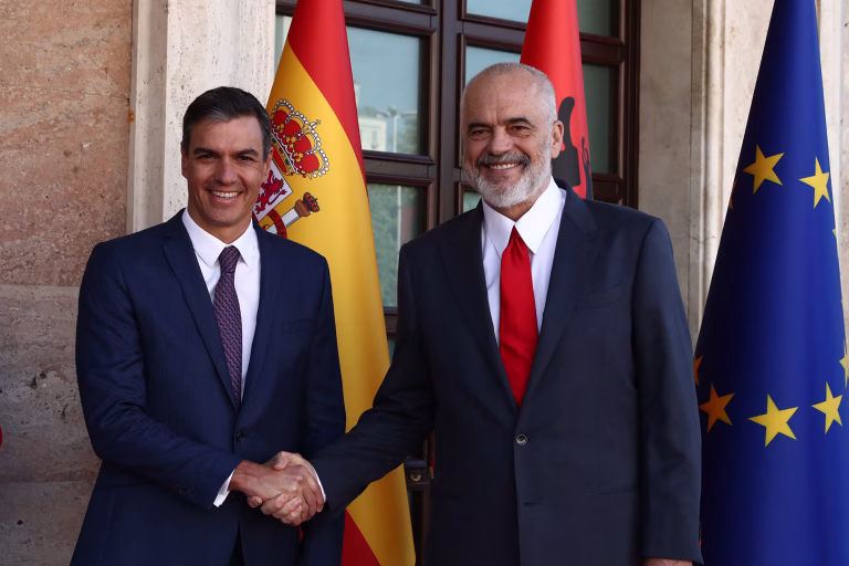 Aksidenti hekurudhor me dhjetëra vi*tima, Rama i shpreh ngushëllimet homologut spanjoll