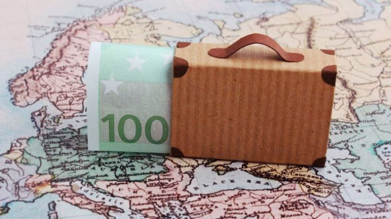 Remitancat 1.4 mld euro në vit, ja shtetet nga ku emigrantët dërgojnë më shumë para Remitancat 1.4 mld euro në vit, ja shtetet nga ku emigrantët dërgojnë më shumë para! Surprizë Anglia, Gjermania e SHBA