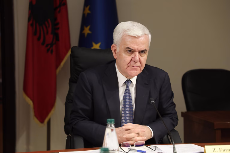 Komisioni parlamentar vizita monitoruese në gjykata: Siguria e magjistratëve dhe qytetarëve është prioritet