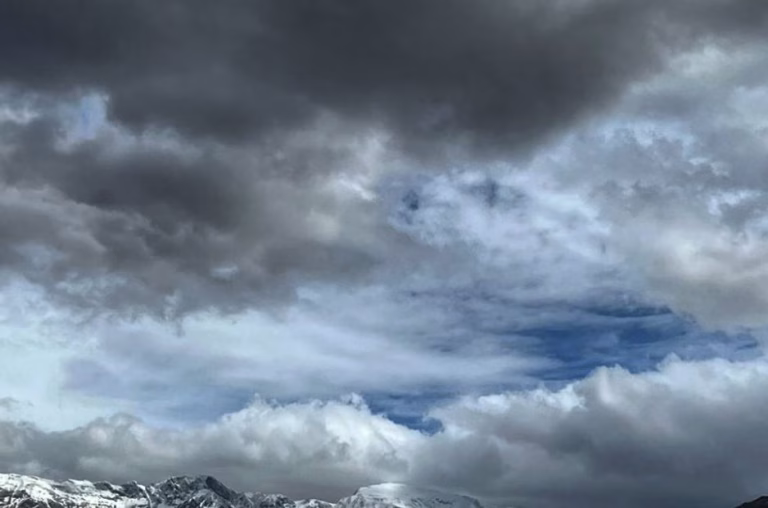 Kushte atmosferike relativisht të paqëndrueshme, njihuni me parashikimin e motit për sot