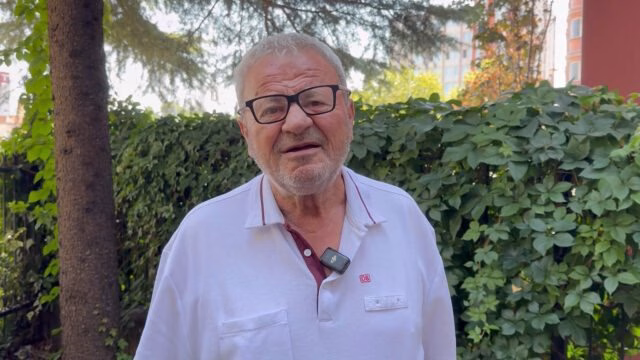 Aksident në Shkodër, makina përplas humoristin e njohur teksa lëvizte me biçikletë