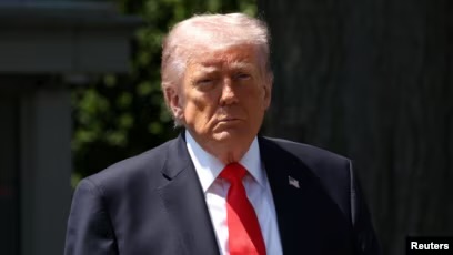 Trump: Irani do të “fshihet nga faqja e dheut” nëse godet anijet amerikane në Hormuz