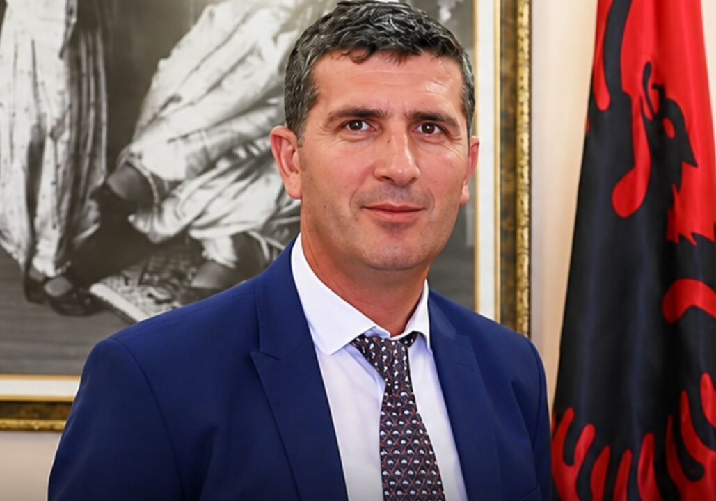 Gjendet i pajetë ish-drejtuesi i Gardës së Republikës, Flamur Kolmarku