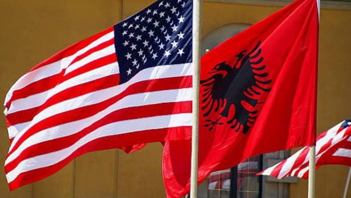 Shqipëria siguron 302 milionë dollarë financim nga SHBA për forcimin e kapaciteteve ushtarake
