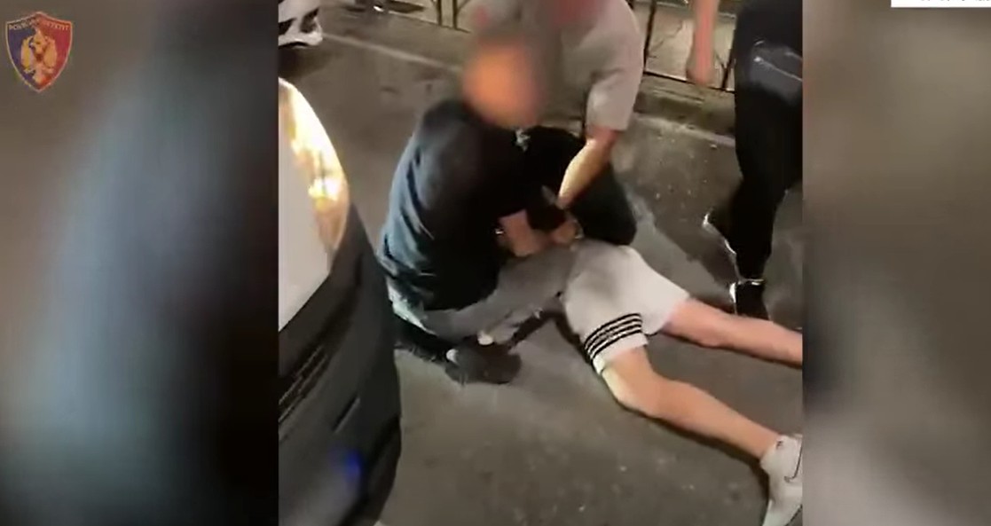 Operacion antidro*ë në Tiranë, sekuestrohen mbi 1 kilogram he*oinë, arrestohen dy persona