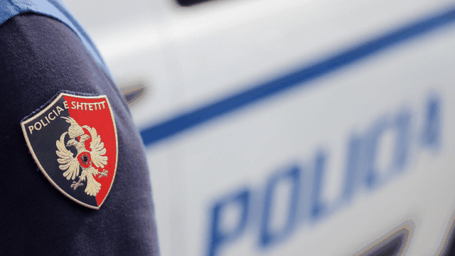 Ndryshime në Policinë e Shtetit, emërohen drejtorët e rinj në Lezhë, Vlorë dhe Fier (EMRAT) Ndryshime në Policinë e Shtetit, emërohen drejtorët e rinj në Lezhë, Vlorë dhe Fier (EMRAT)