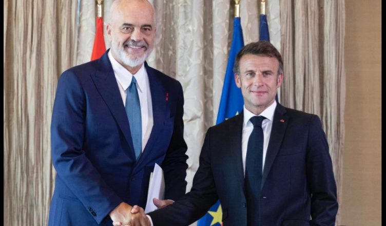 Kryeministri Rama takim kokë më kokë me Presidentin Macron në Francë