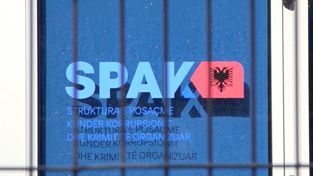 Operacioni i SPAK/ Akuzohen si pjesë e grupit të trafikut të k*kainës, zbulohen emrat e 20 personave të akuzuar