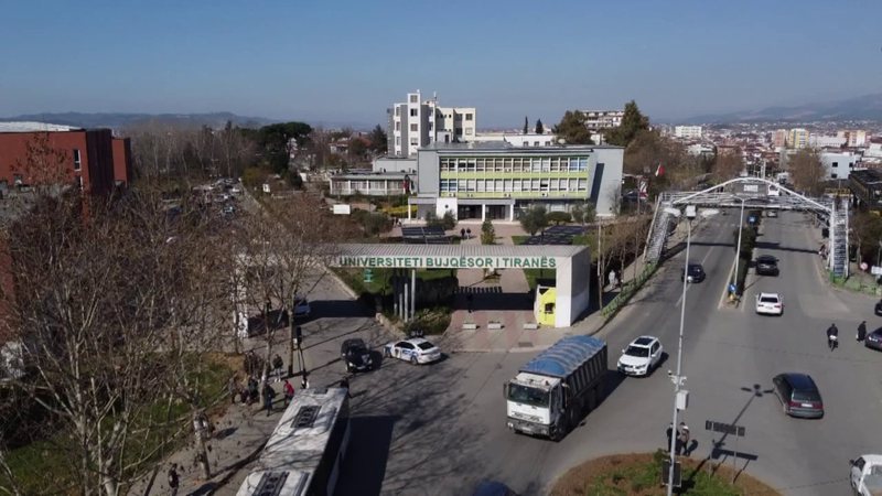 Të rinjtë refuzojnë bujqësinë/ Pëson rënie numri i studentëve të regjistruar për agronomi, rritet interesi për veteriner Të rinjtë refuzojnë bujqësinë/ Pëson rënie numri i studentëve të regjistruar për agronomi, rritet interesi për veteriner