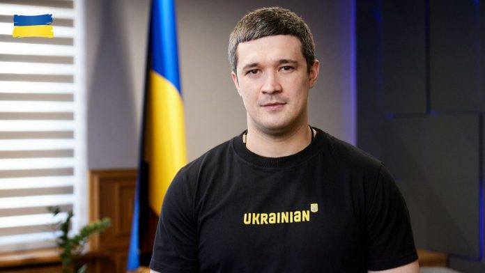 Dorëhiqet ministri ukrainas i Mbrojtjes, Mykhailo Fedorov