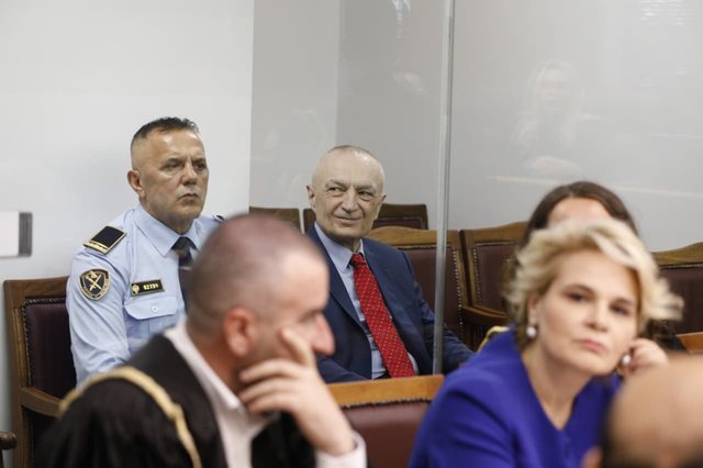 “Akuza është seksiste”, Kryemadhi në GJKKO: Me Ilir Metën kam bashkëpunuar vetëm për tre kalamajtë