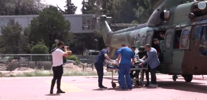 Rrëzohet teksa kulloste bagëtitë në mal, 69-vjeçari dërgohet me helikopter në Spitalin e Traumës