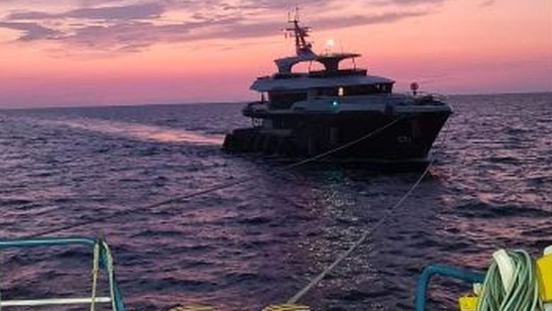Kapiteneria e Portit të Durrësit realizon me sukses operacionin në det të hapur, i vjen në ndihmë jahtit “Infinity Nine” Kapiteneria e Portit të Durrësit realizon me sukses operacionin në det të hapur, i vjen në ndihmë jahtit "Infinity Nine"