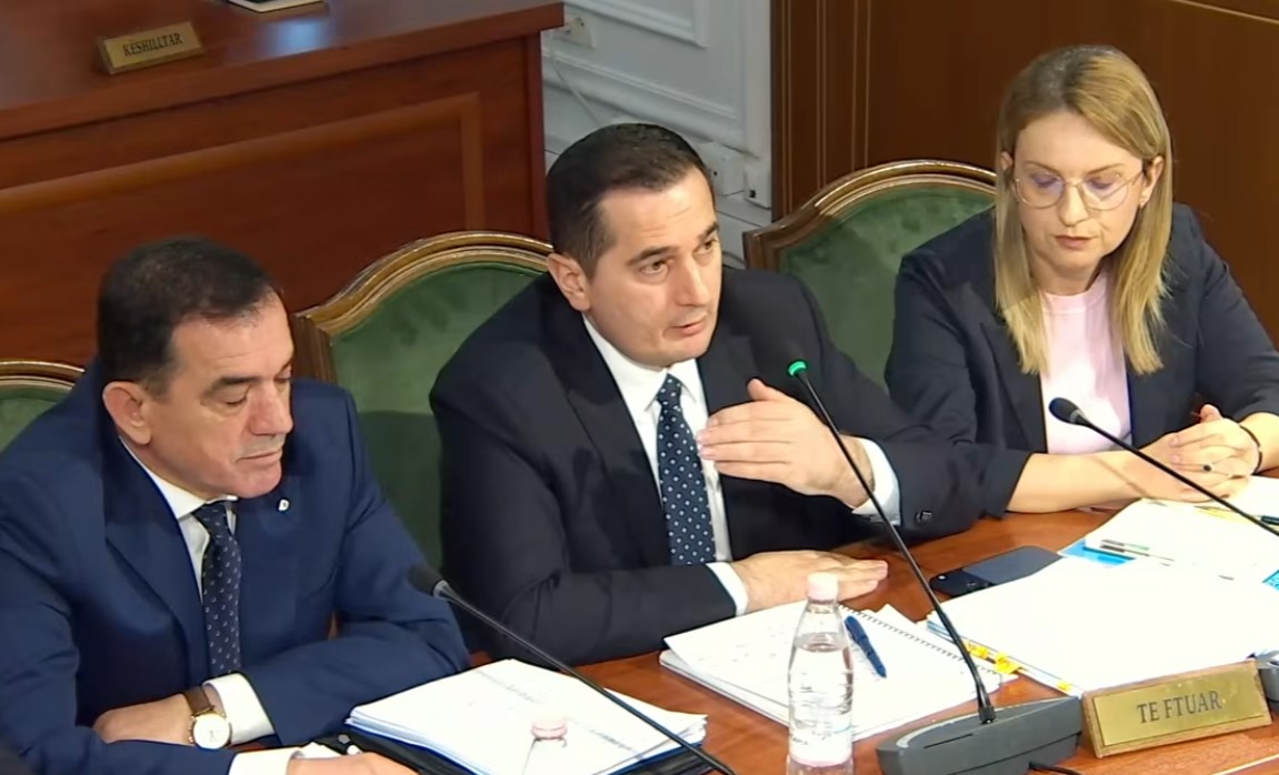 BKH arrestime pa Policinë e Shtetit, Braho: Duhet të bëjnë më shumë! Të kemi pavarësinë tonë në operacione specifike BKH arrestime pa Policinë e Shtetit, Braho: Duhet të bëjnë më shumë! Të kemi pavarësinë tonë në operacione specifike