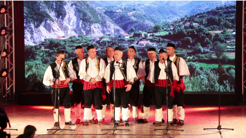 Polifonia shqiptare në “Odisea”, Nolan i beson muzikës tradicionale kolonën zanore të filmit