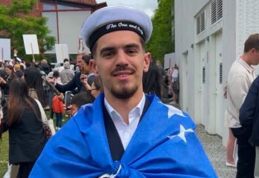 Tragjedi në Suedi, humb jetën me ar*ë zjarri një i ri shqiptar
