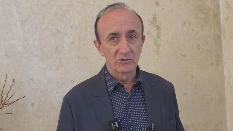 “Kush ndot lumin Osum do të ndëshkohet”, Dashnor Sula mbledh inspektoriatet në Berat: Tolerancë zero ndaj dëmtimit të mjedisit "Kush ndot lumin Osum do të ndëshkohet", Dashnor Sula mbledh inspektoriatet në Berat: Tolerancë zero ndaj dëmtimit të mjedisit