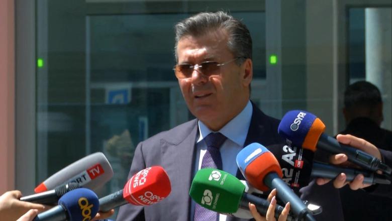 Afera “Partizani”/ Thirren 5 dëshmitarë në seancën e radhës, mes tyre ish-presidenti Topi e ish-ministri Mediu Afera "Partizani"/ Thirren 5 dëshmitarë në seancën e radhës, mes tyre ish-presidenti Topi e ish-ministri Mediu