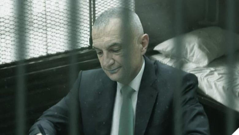 Arrestimi/ Prokuroria nuk nisi hetimet për kallëzimin e Metës ndaj punonjësve të burgut 313, ish-presidenti ankimon vendimin në Gjykatën e Tiranës Arrestimi/ Prokuroria nuk nisi hetimet për kallëzimin e Metës ndaj punonjësve të burgut 313, ish-presidenti ankimon vendimin në Gjykatën e Tiranës