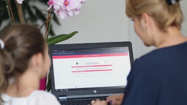 Nisin sot regjistrimet online në e-Albania për klasat e para dhe të dhjeta! Afat deri në 31 korrik Nisin sot regjistrimet online në e-Albania për klasat e para dhe të dhjeta! Afat deri në 31 korrik