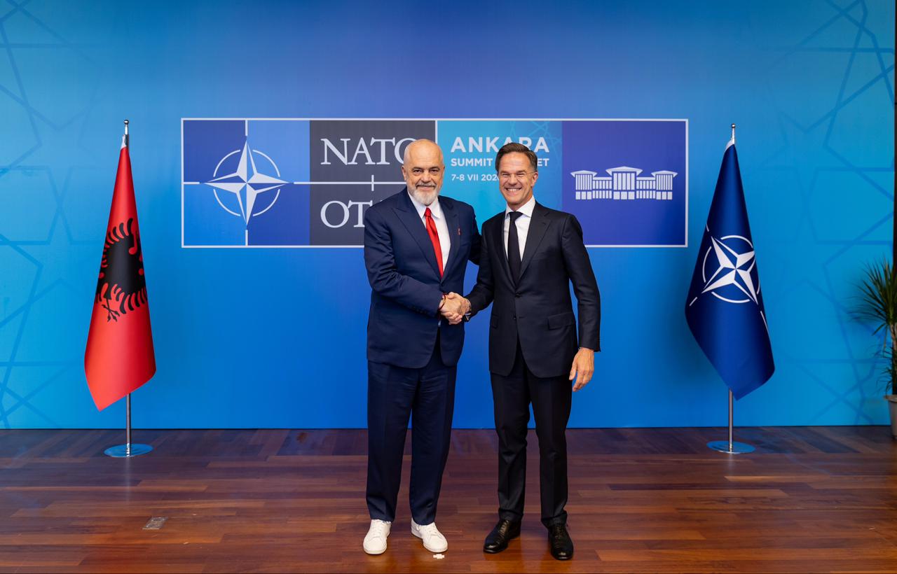 Dita e dytë e Samitit të NATO-s, Rama mbërrin në Ankara, takohet me Rutte Dita e dytë e Samitit të NATO-s, Rama mbërrin në Ankara, takohet me Rutte