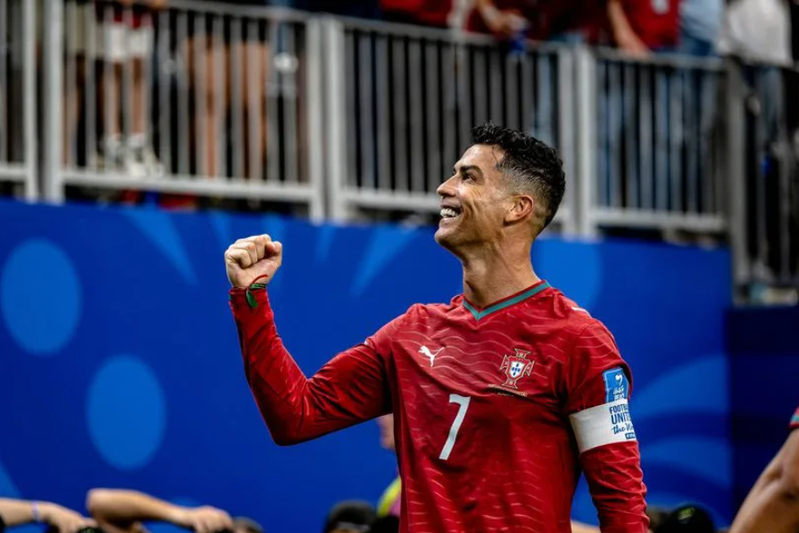 Ronaldo e mbyll me Portugalinë, motra e CR7 konfirmon lajmin e bujshëm Ronaldo e mbyll me Portugalinë, motra e CR7 konfirmon lajmin e bujshëm