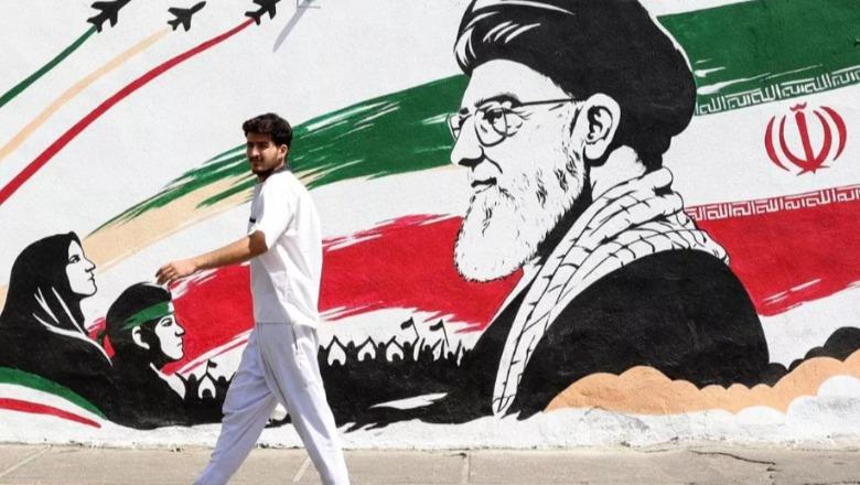 “Sulmet në Hormuz janë të padobishme”, Trump “ngrin” luftën në Iran! Teherani: Gati për të rinisur negociatat "Sulmet në Hormuz janë të padobishme", Trump "ngrin" luftën në Iran! Teherani: Gati për të rinisur negociatat