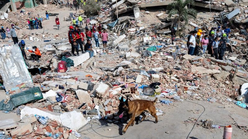 Rëndohet sërish bilanci i viktimave nga tërmetet në Venezuelë, deri më tani 5200 trupa të pajetë të nxjerrë nga rrënojat Rëndohet sërish bilanci i viktimave nga tërmetet në Venezuelë, deri më tani 5200 trupa të pajetë të nxjerrë nga rrënojat